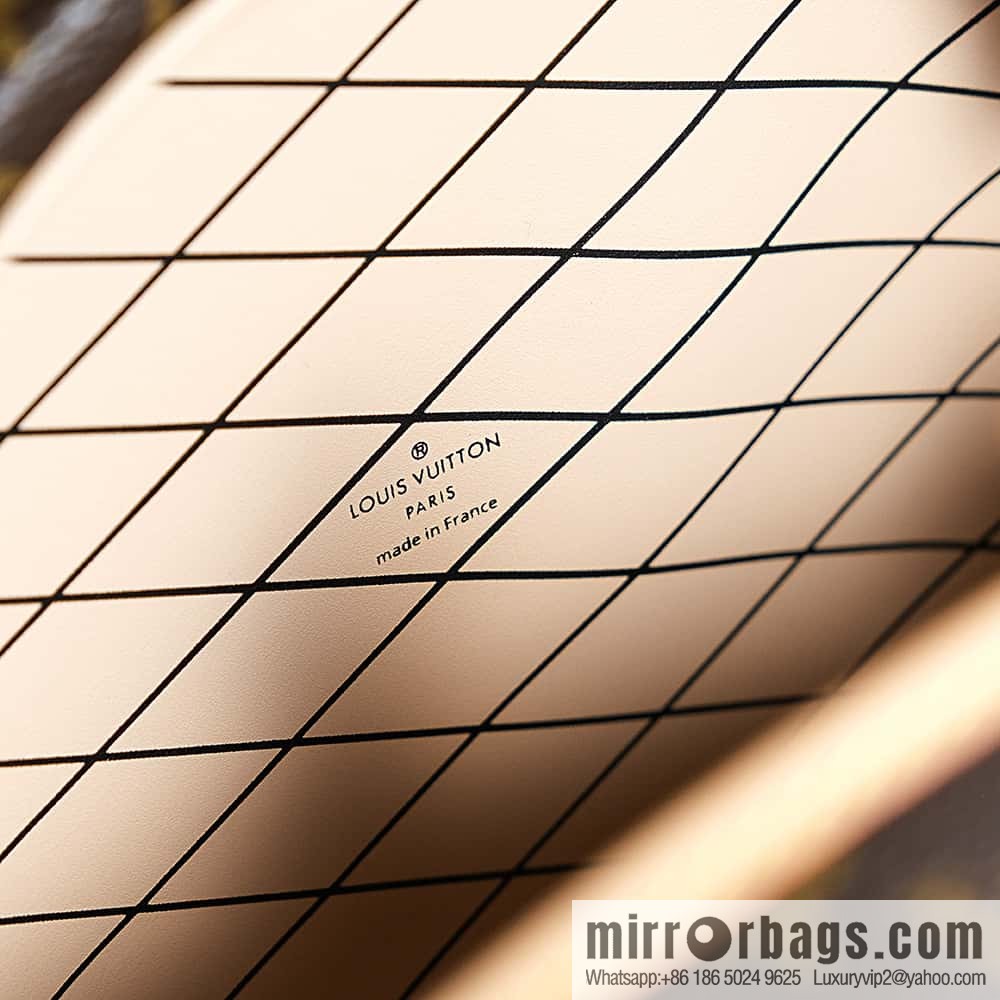 LV M43514 PETITE BOIZTE CHAPEAU BAG