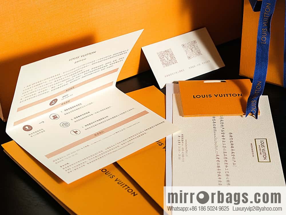 LV M43514 PETITE BOIZTE CHAPEAU BAG