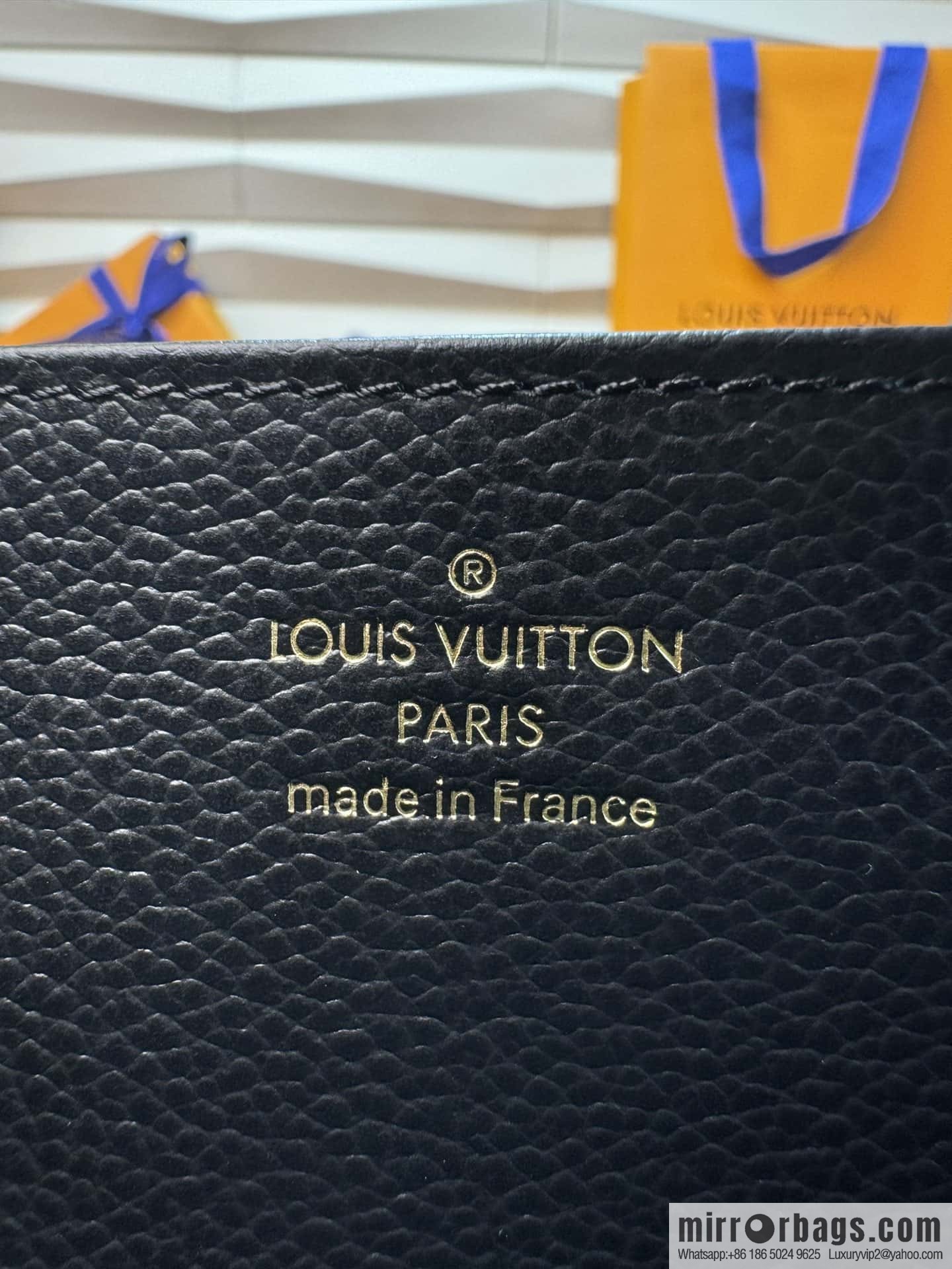 LV Zippy wallet M80481 Premium
