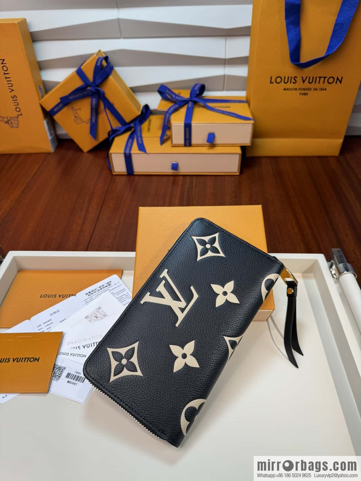 LV Zippy wallet M80481 Premium