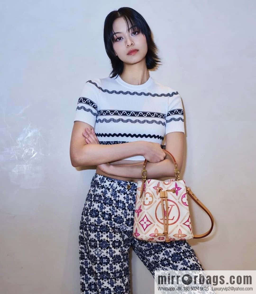 [Original single boutique] M25315 rose red printed small bucket bag series Néonoé BB handbag (summer 2024)