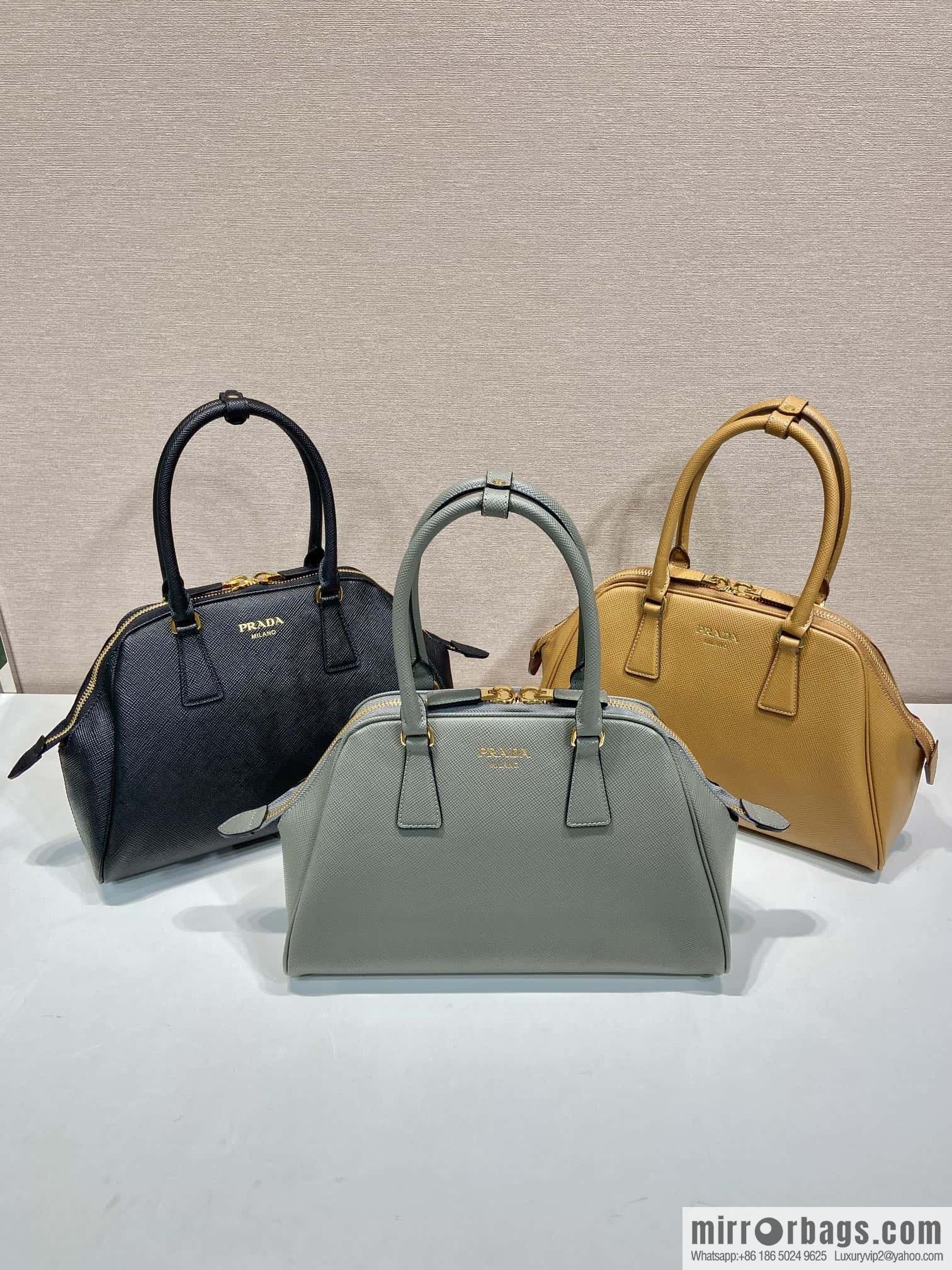 PRADA 🎉 new shell bag 🎉 1BG537 brown