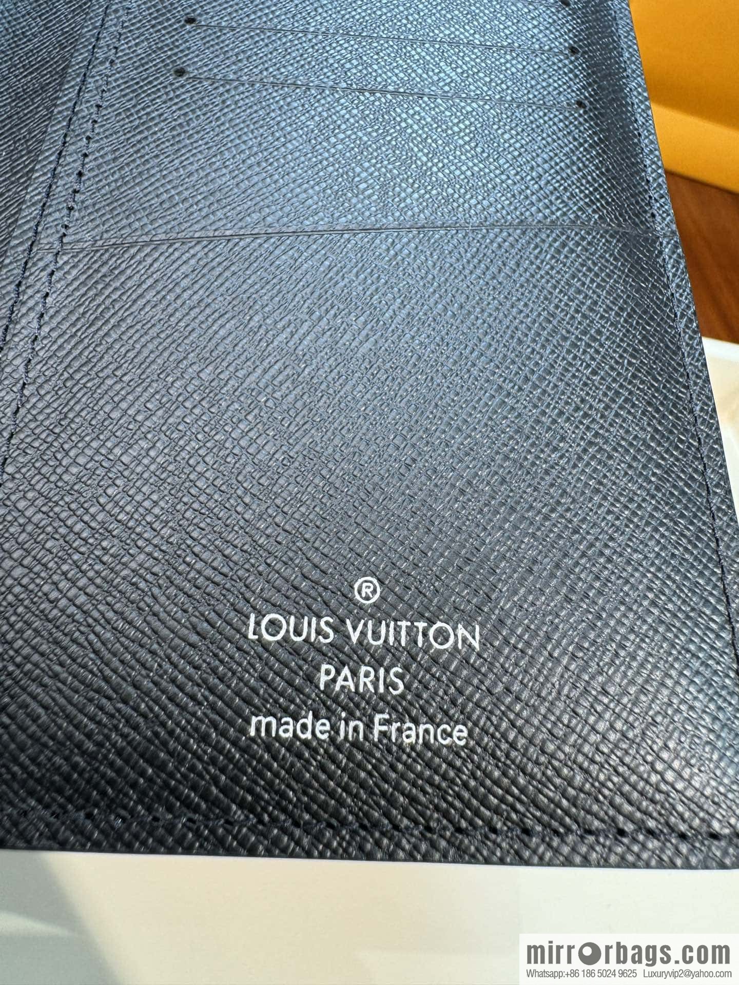 LV Brazza Wallet M30501 Premium