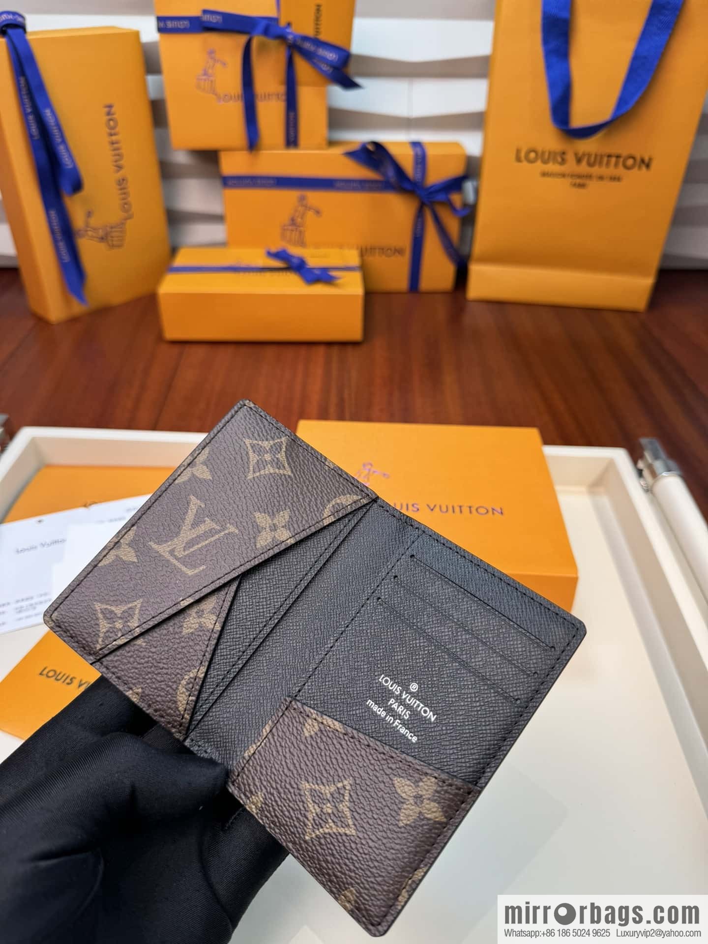 LV Pocket Organizer M60111 Premium