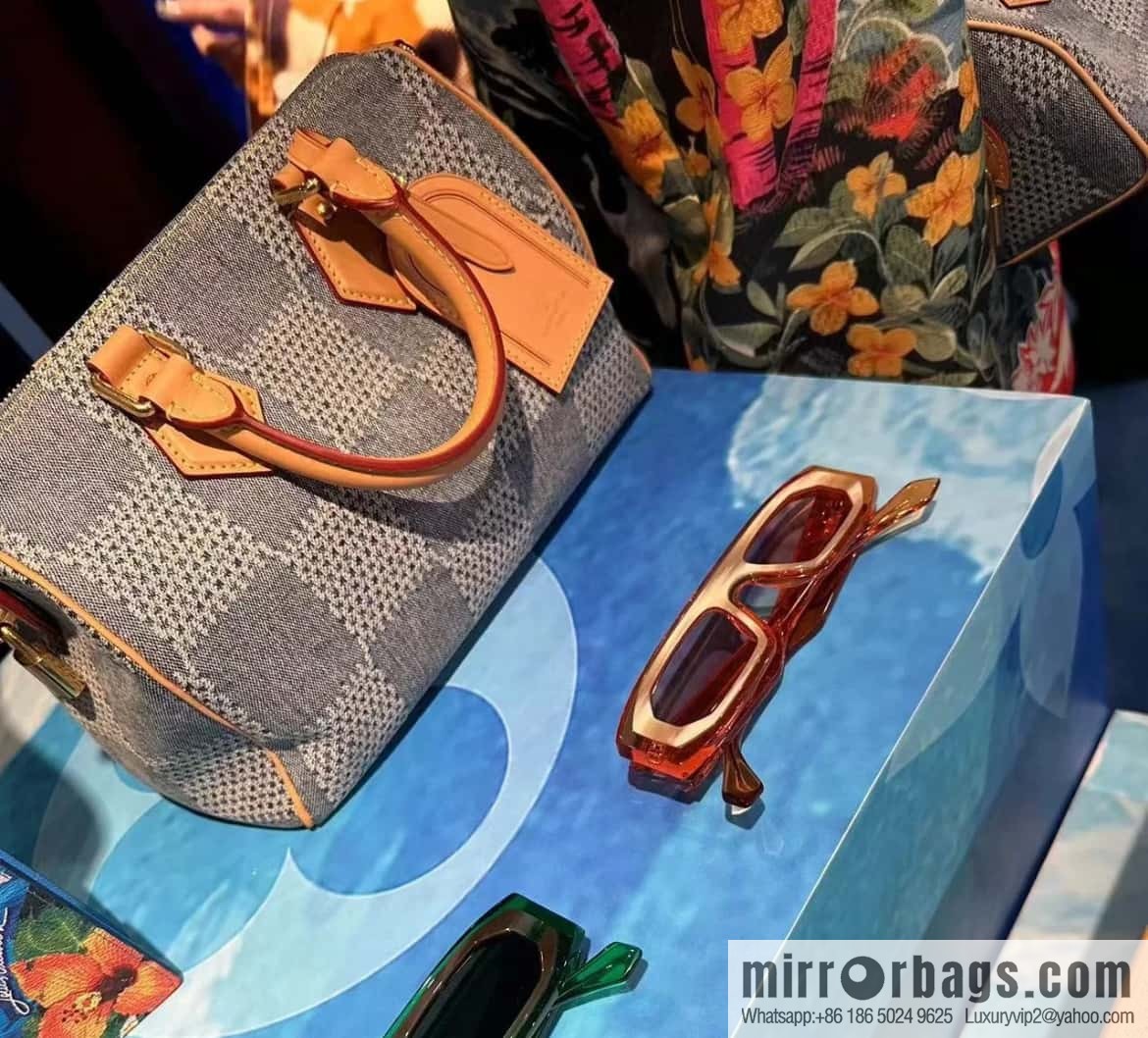 [Boutique‑grade] M40700 blue plaid chip version, denim pillow bag speedy series KEEPALL BANDOULIZRE 25 handbag
