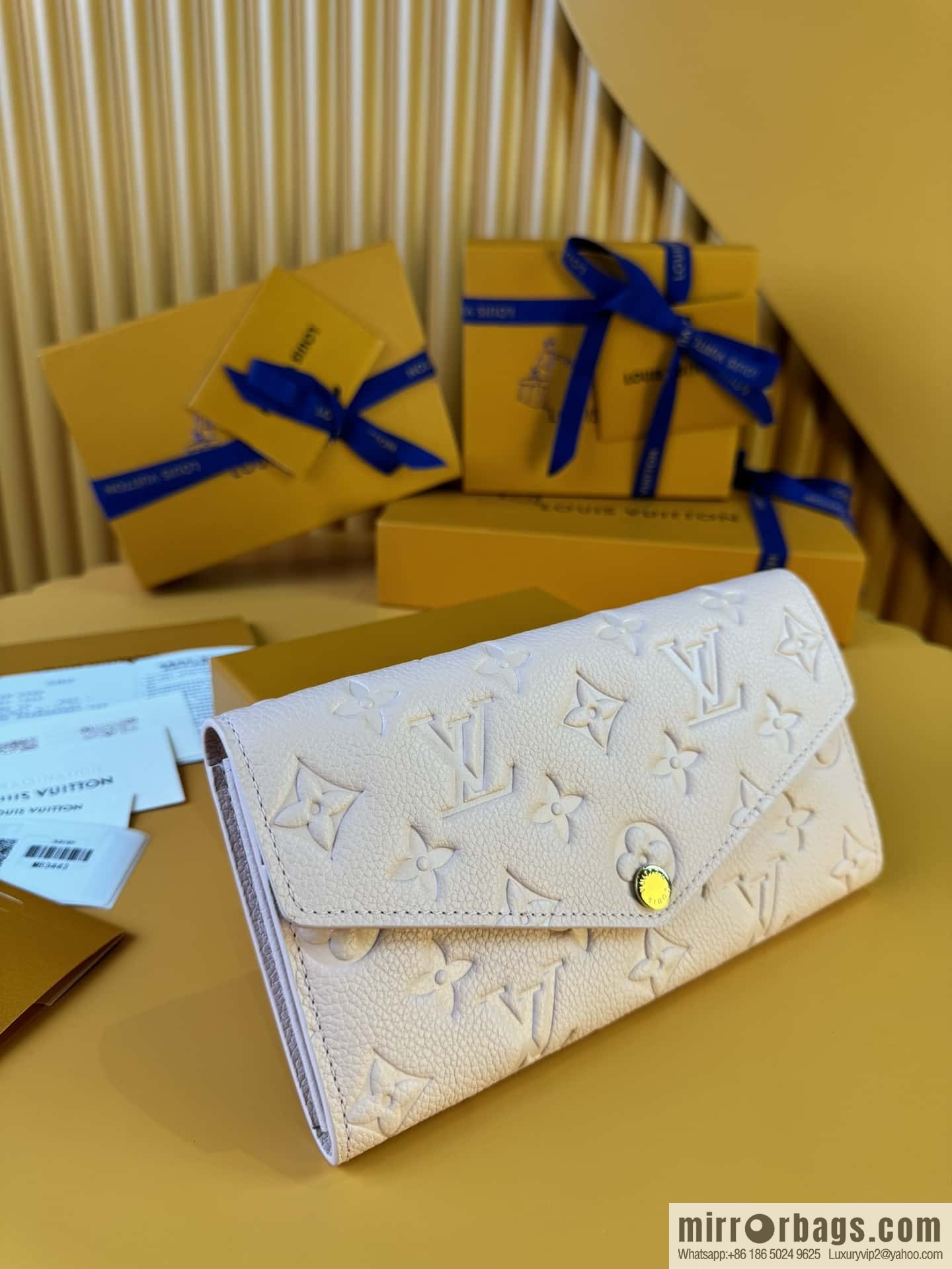 LV Sarah Wallet M83443 Premium