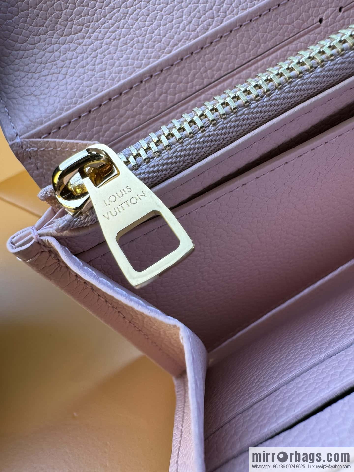LV Sarah Wallet M83443 Premium