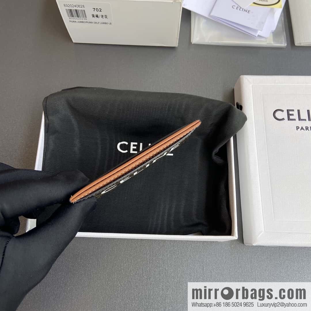 CELINE TRIOMPHE logo printed card holder 10B702CLY.04LU 702
