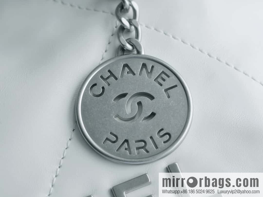 Chanel 23S 22Mini bag silver AS3980