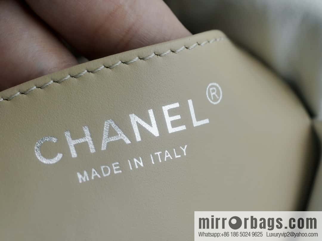 Chanel 23S 22Mini bag silver AS3980