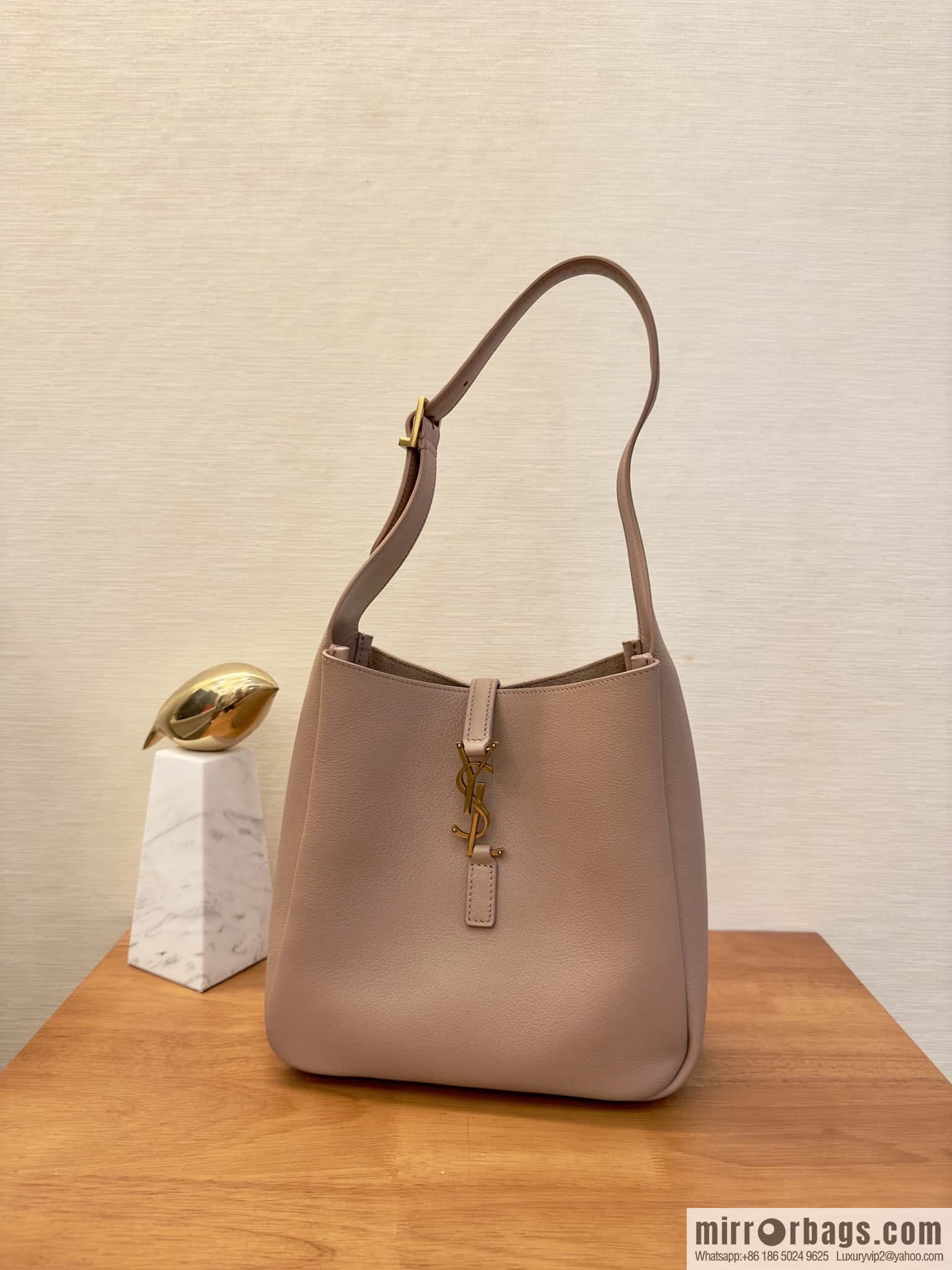 YSL 🆕 autumn and winter new Hobo armpit bag 713938 sand color