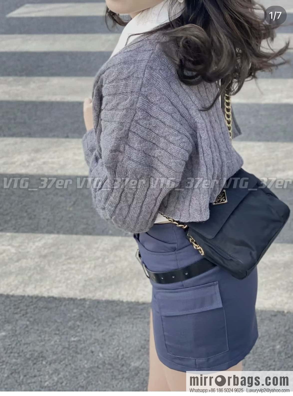 PRADA 🎉 medieval small satchel 🎉🎉🎉 1BD648