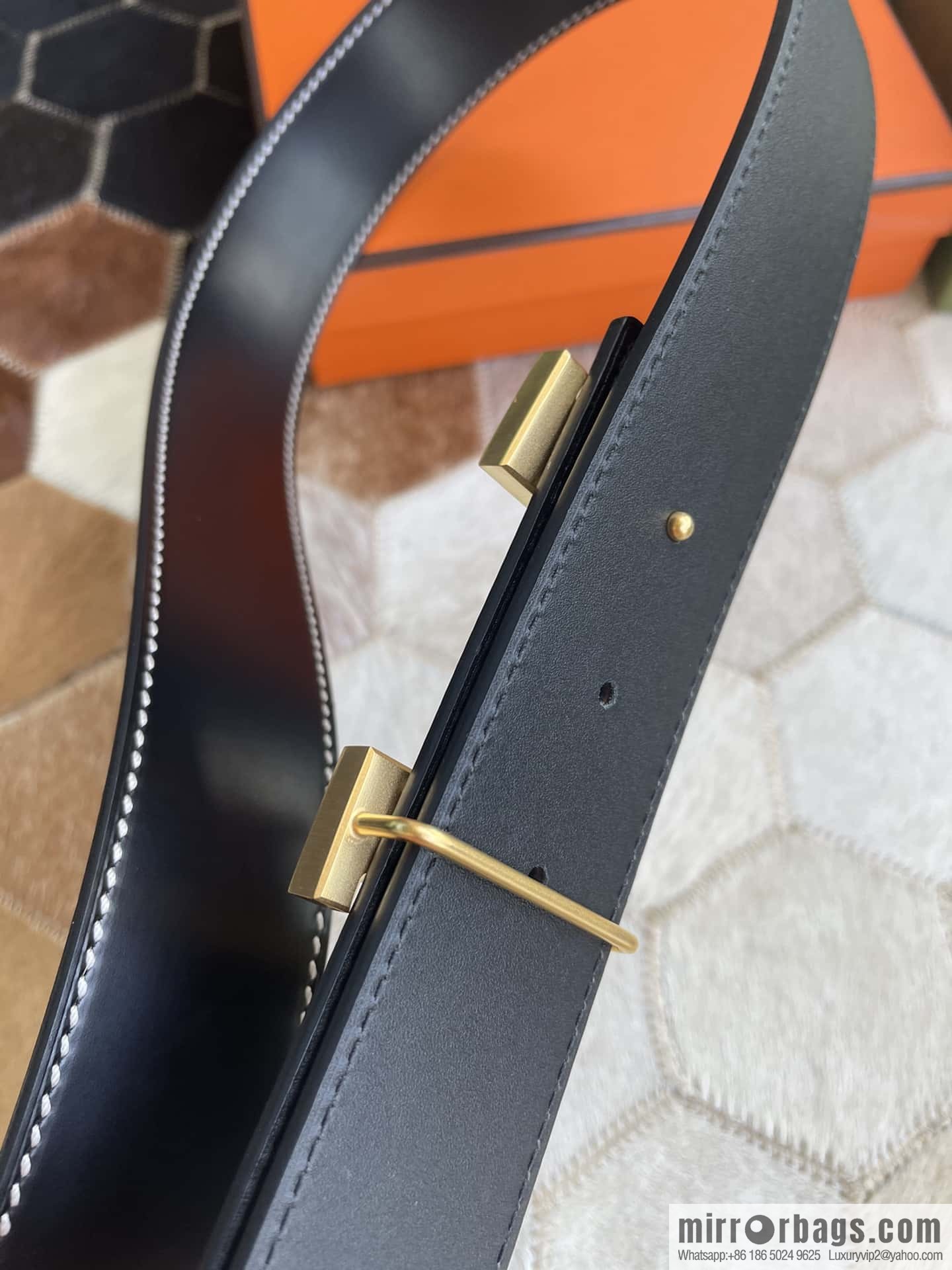 Hermes Hermes, fine steel four-corner solder joint metal buckle with first layer cowhide double-sided men's 3.8cm belt