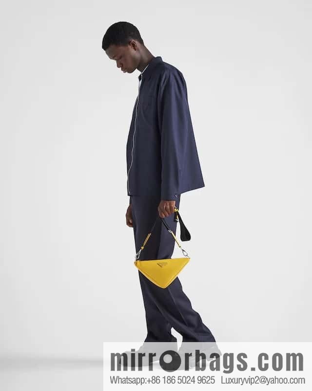 PRADA 🎉 Upgrade Board Triangle Pack 🎉 2VH155 Plain Weave, Yellow