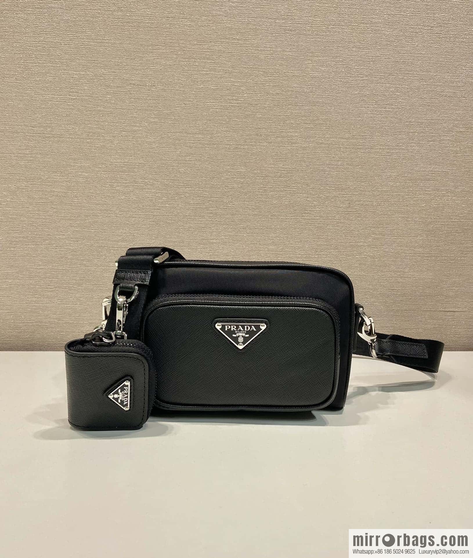 PRADA 🎉 new 🎉 2VH172/cross pattern