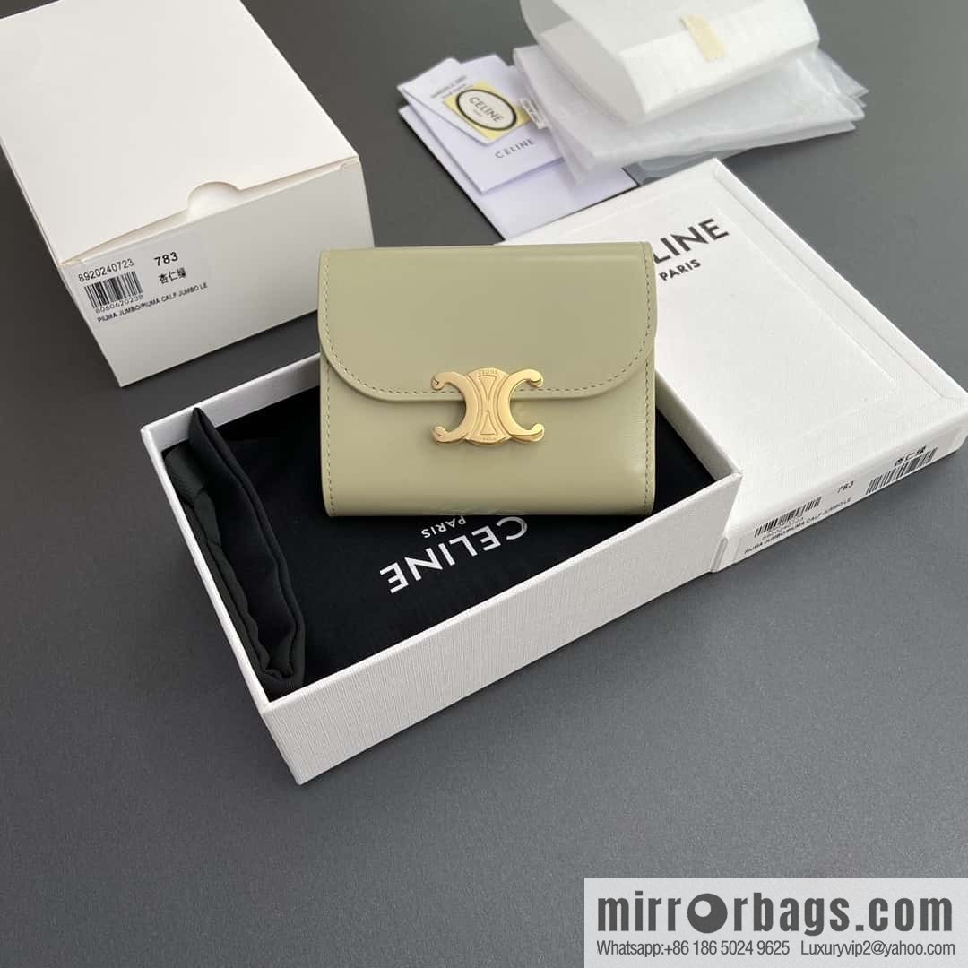 CELINE TRIOMPHE shiny cow leather wallet 10D782CQH.04LU783