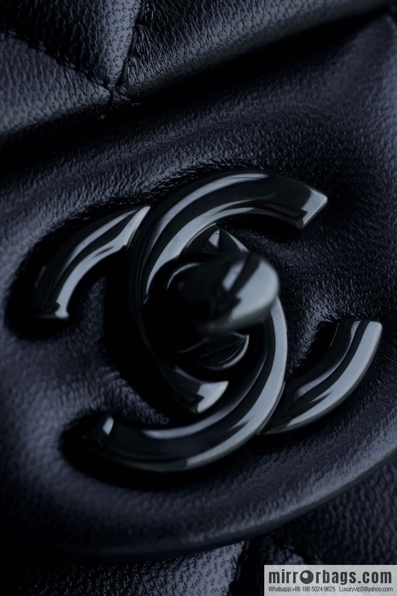 CHANEL CF Mini So Black AS2431