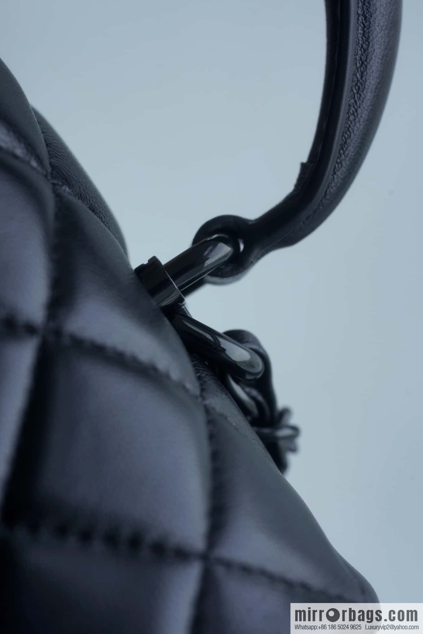 CHANEL CF Mini So Black AS2431