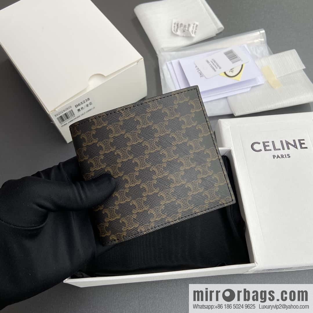CELINE TRIOMPHE logo printing folding package 10B652BQB.38NO