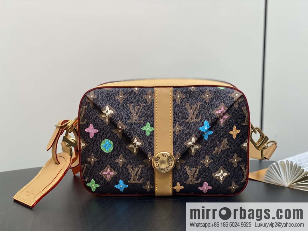 [Original single boutique] M24820 brown color, variable code chip version, men's bag messenger bag series Envelope messenger bag