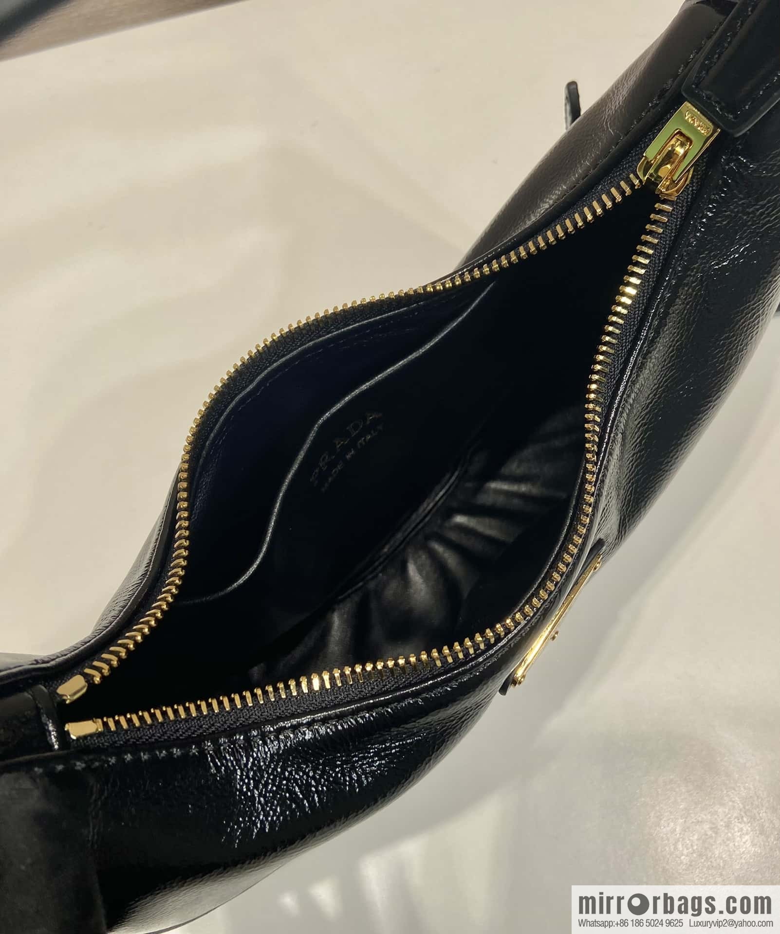 PRADA 🎉 Moon handbag 🎉 1BC194 lacquered wax leather