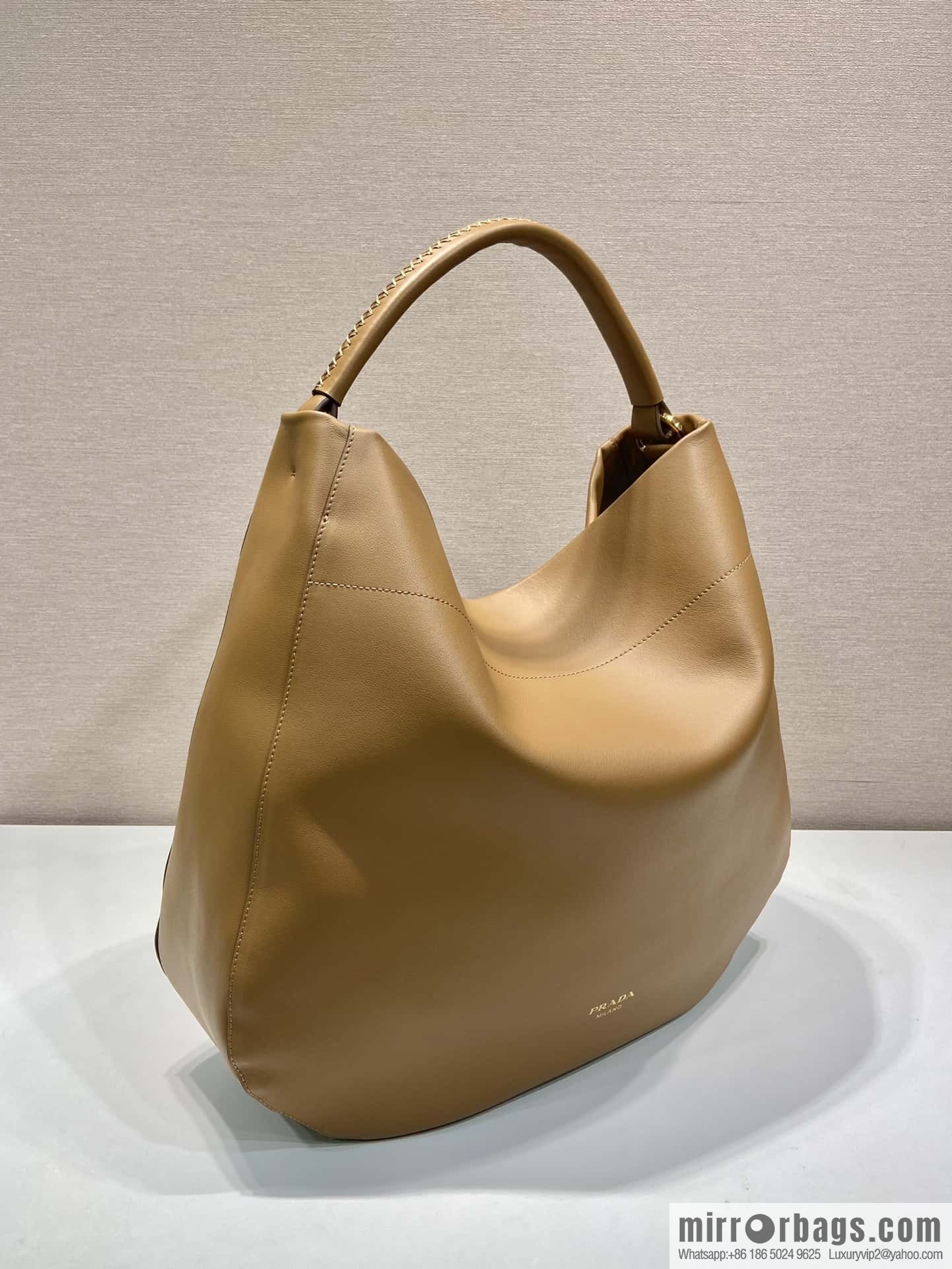 PRADA 🎉 new tote bag 🎉 1BC219 brown