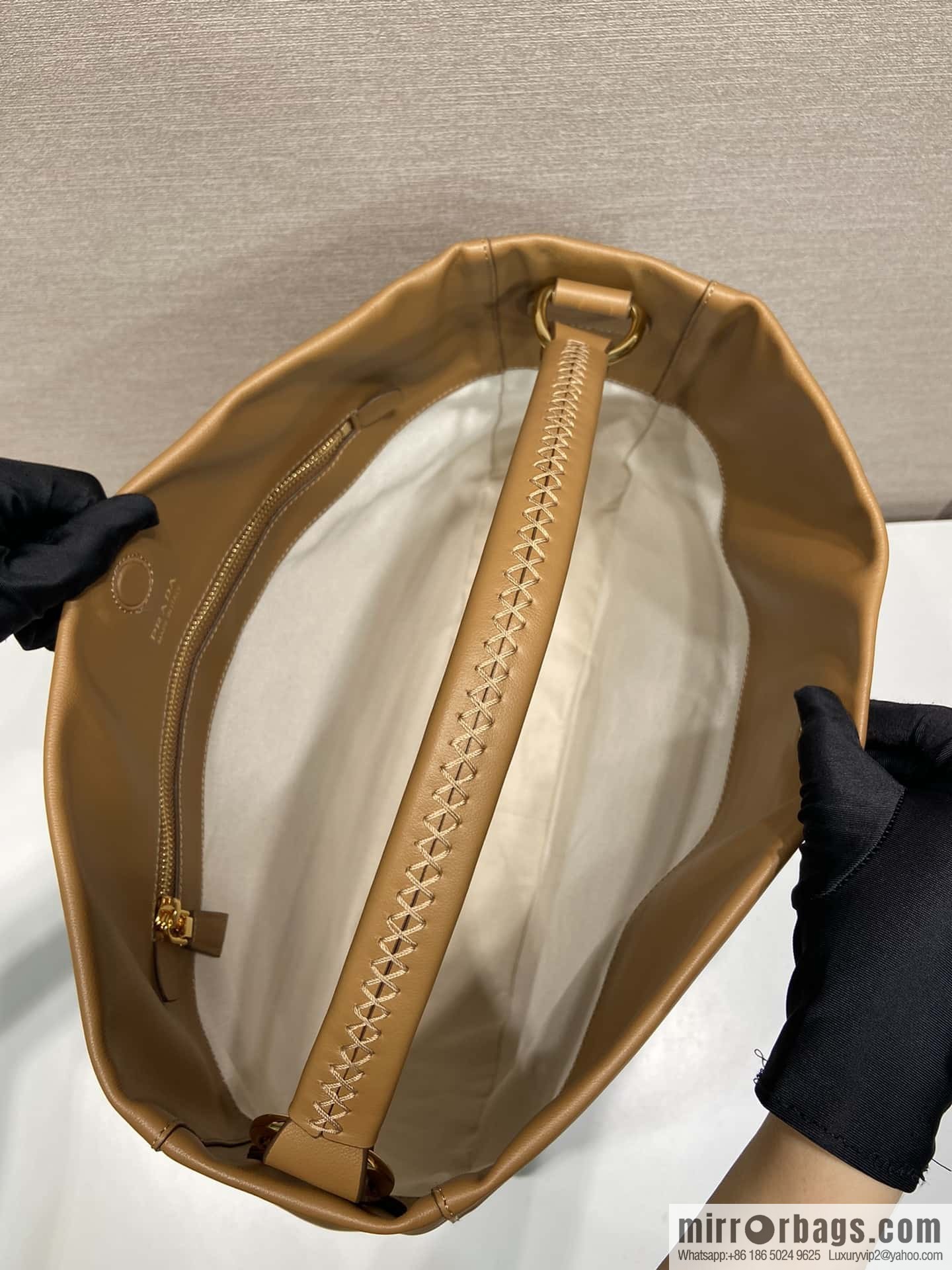 PRADA 🎉 new tote bag 🎉 1BC219 brown