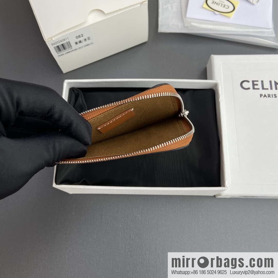 CELINE TRIOMPHE Logo Printed Sheepskin Zipper Card Pack 10D882CCP.04LU