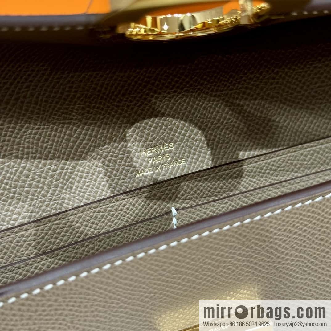 Chaine d'Ancre To Go Wallet, Pig Nose Togo Elephant Grey Gold Buckle
