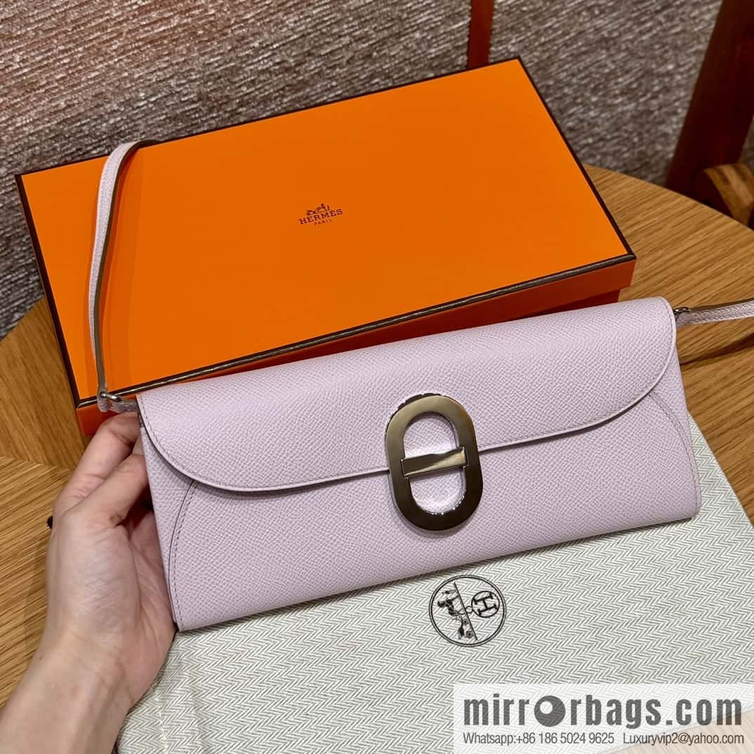 Chaine d'Ancre To Go wallet, pig nose togo lilac silver buckle