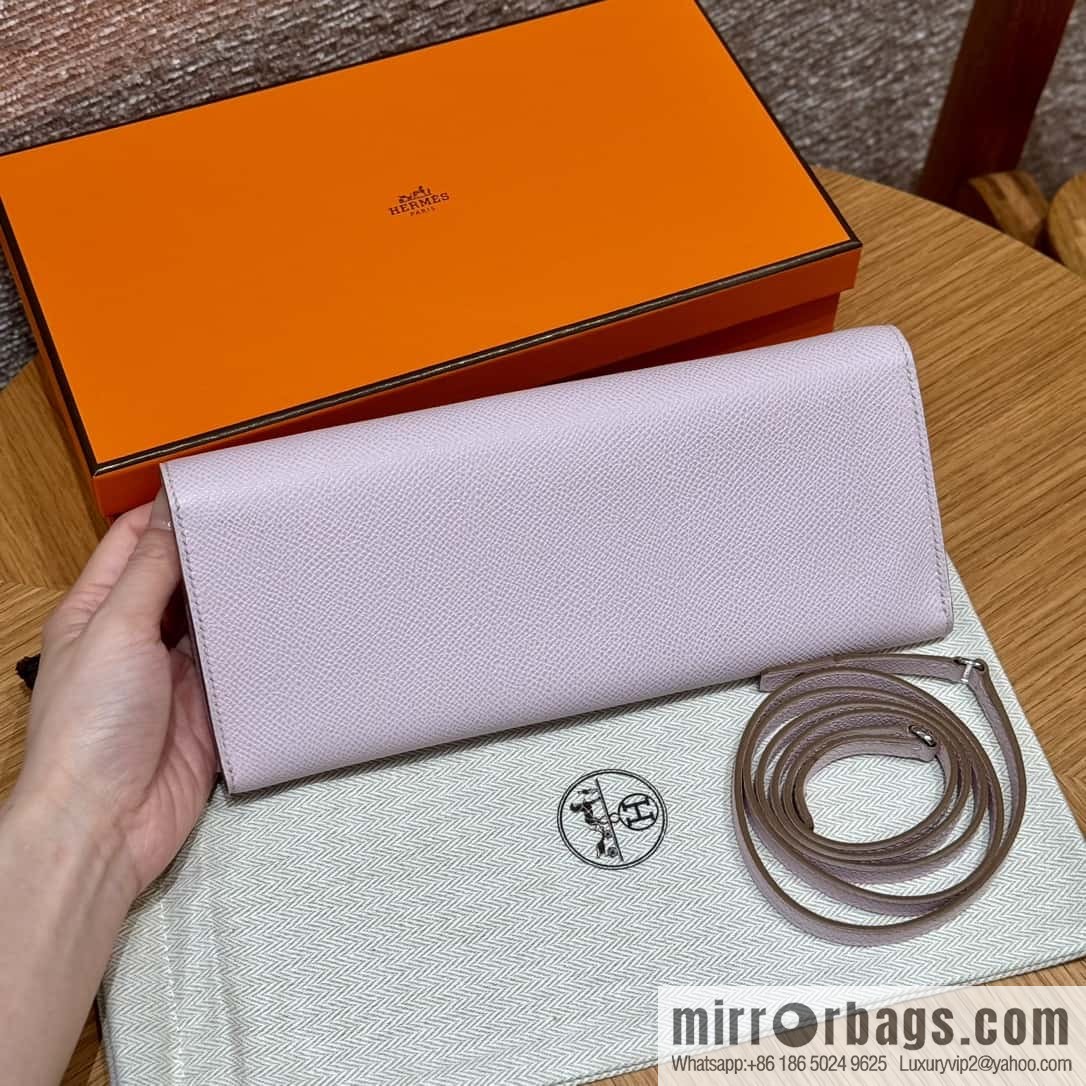 Chaine d'Ancre To Go wallet, pig nose togo lilac silver buckle