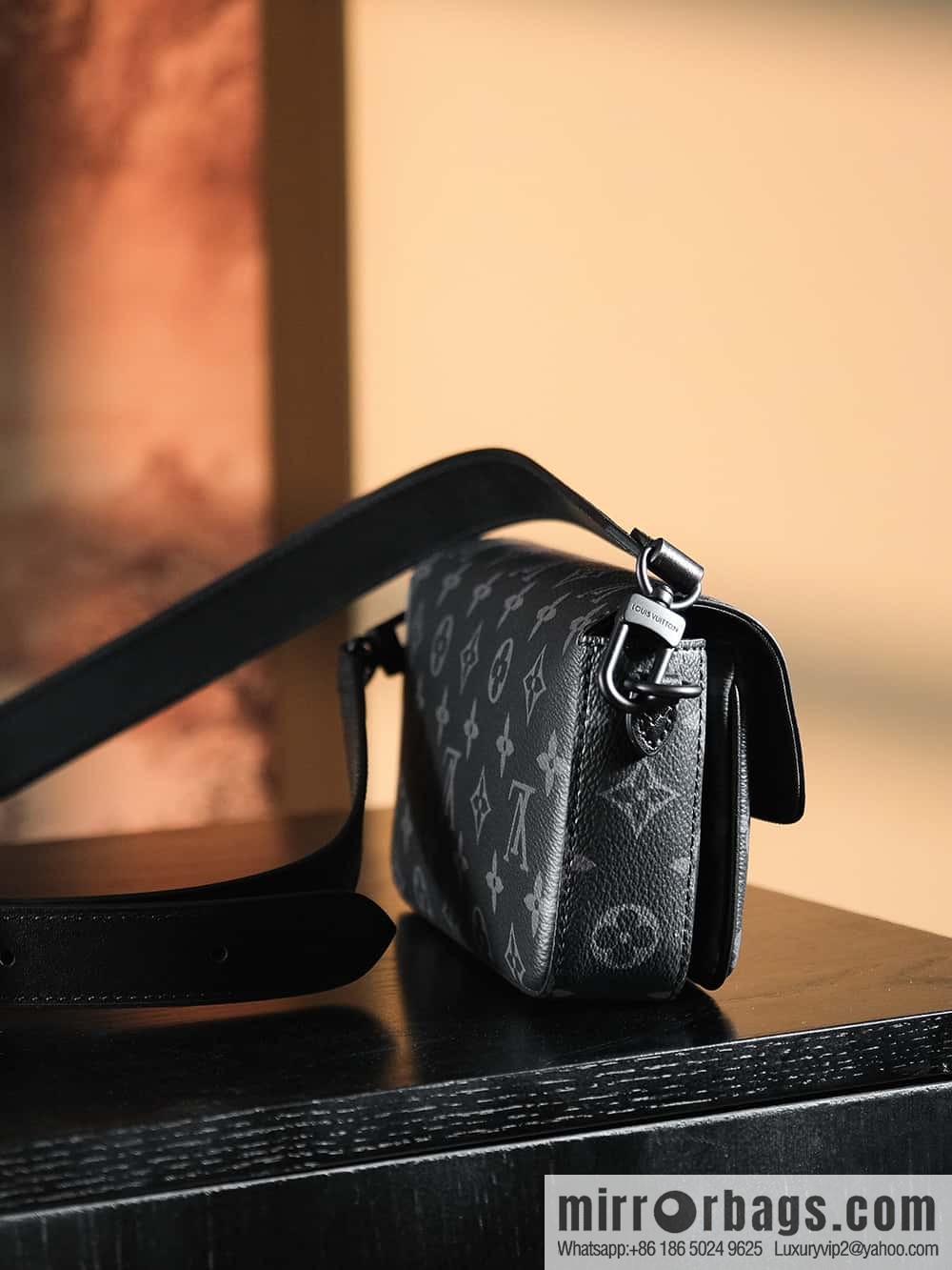 LV MONTSOURIS Mini Handbag M83567