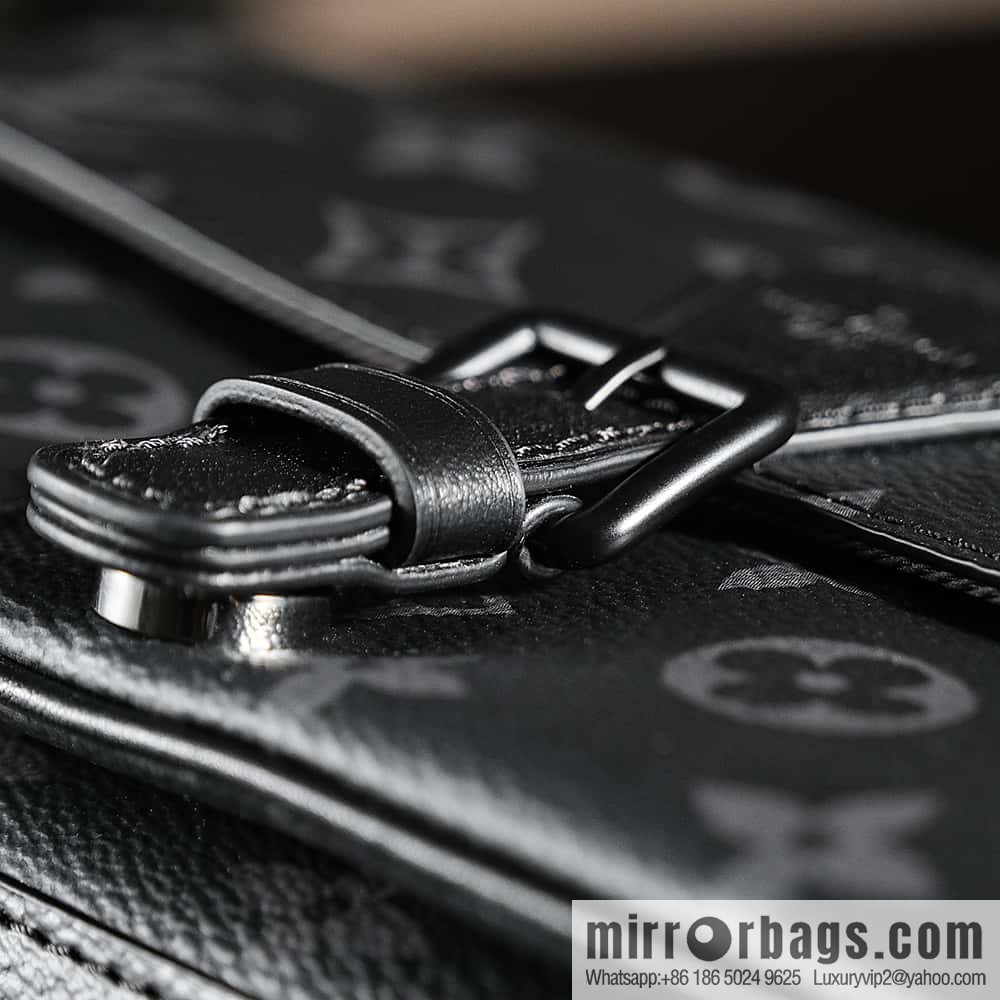 LV MONTSOURIS Mini Handbag M83567