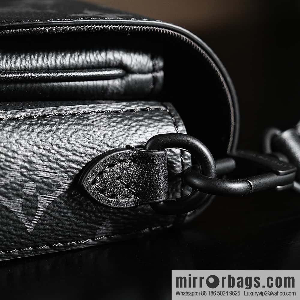 LV MONTSOURIS Mini Handbag M83567