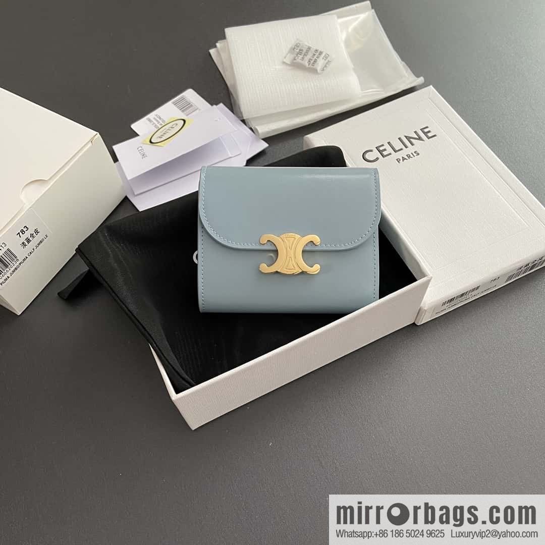 CELINE TRIOMPHE shiny cow leather wallet 10D782CQH.04LU783