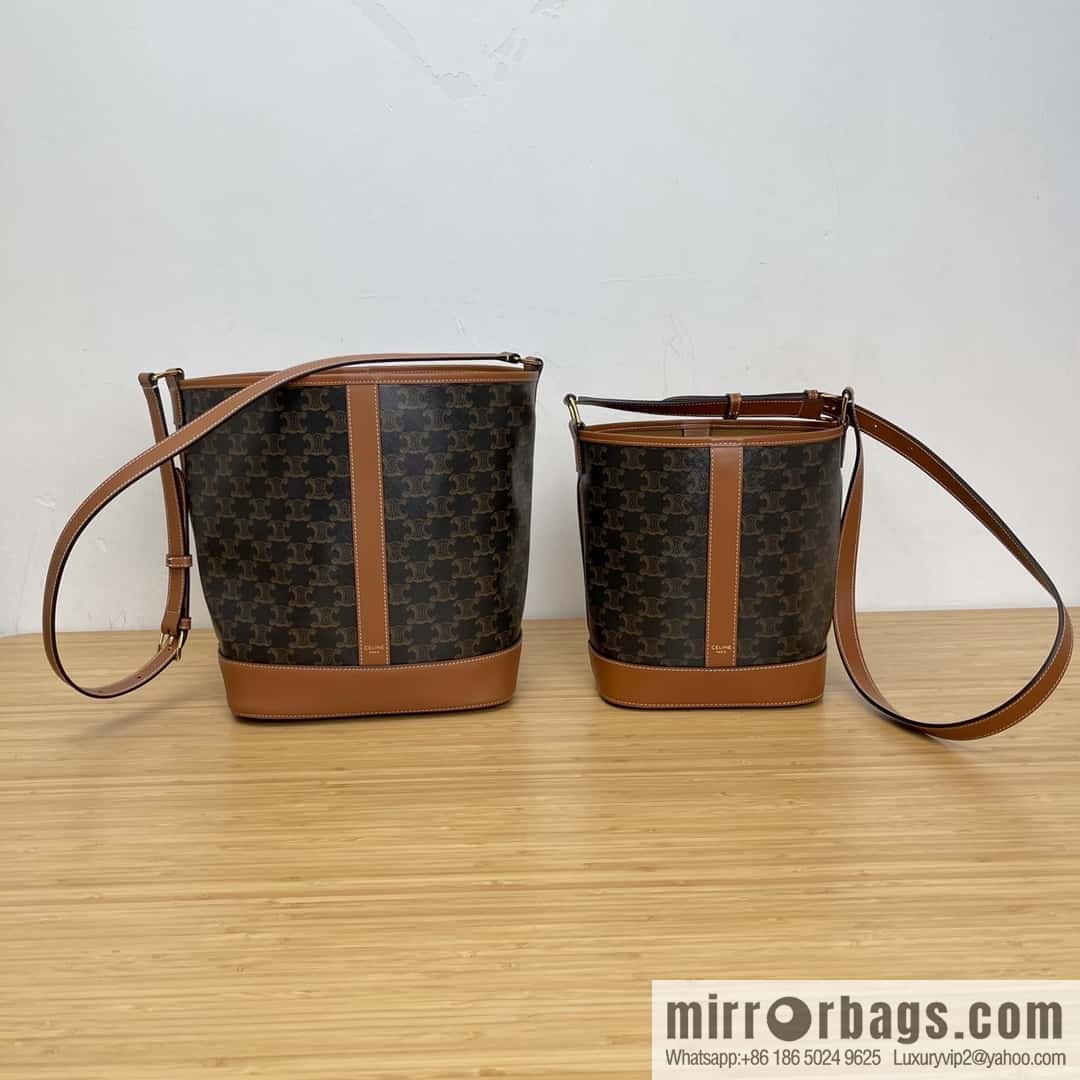 CELINE TRIOMPHE CANVAS Medium Barrel 191132