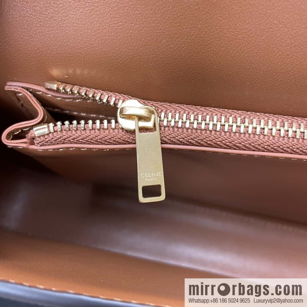 CELINE new TRIOMPHE logo printed chain bag 197412