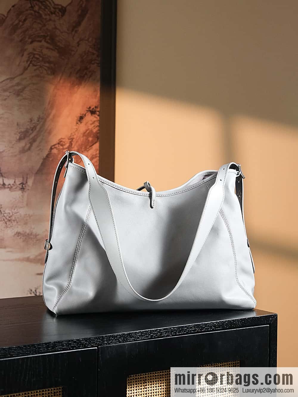 LV M12583 CarryAll Dark MM