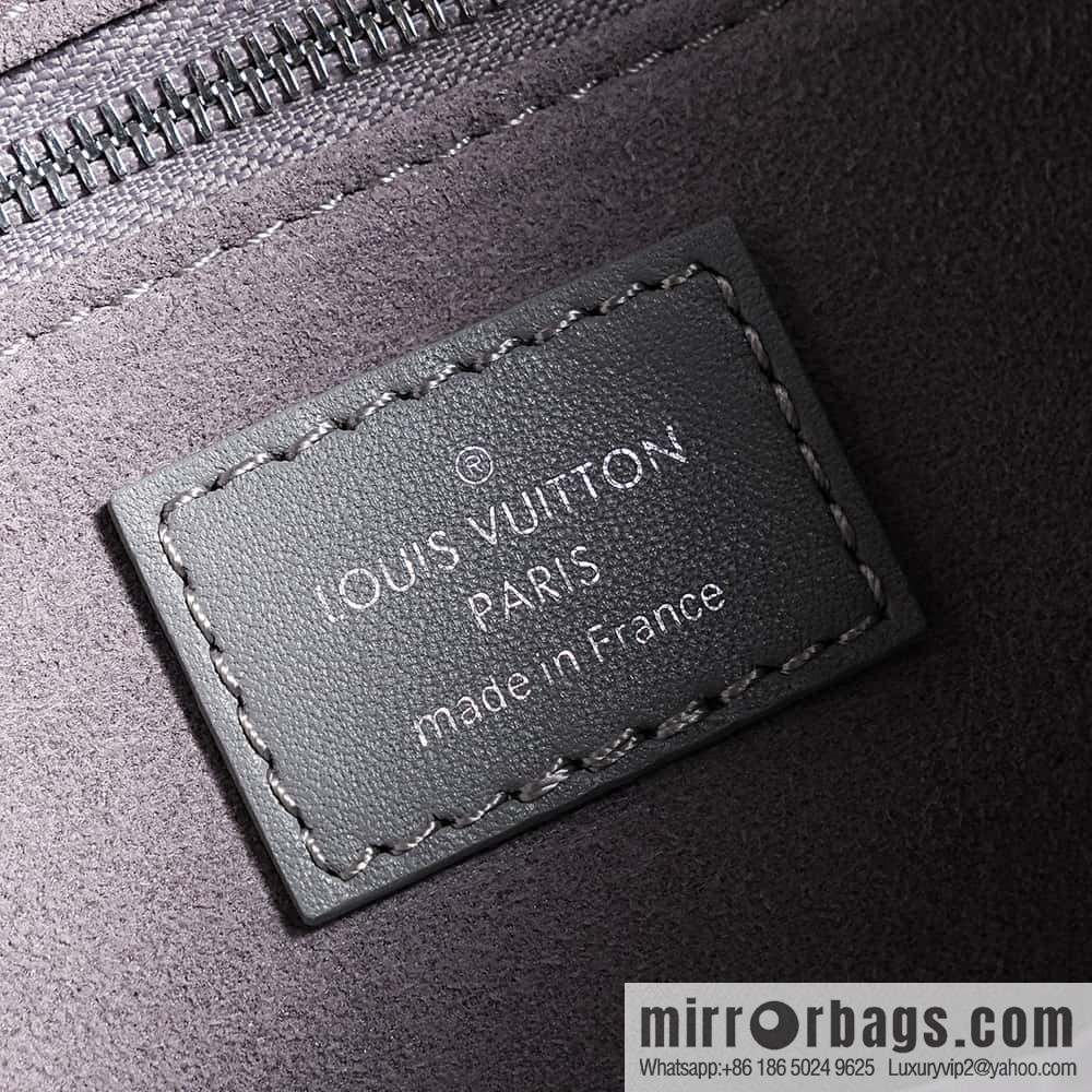 LV M12579 CarryAll Cargo PM