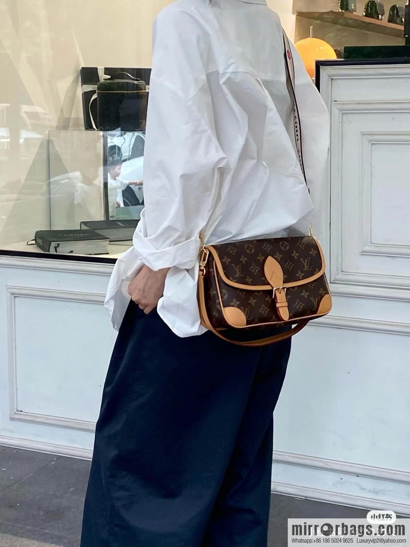 LV M45985 DIANE handbag