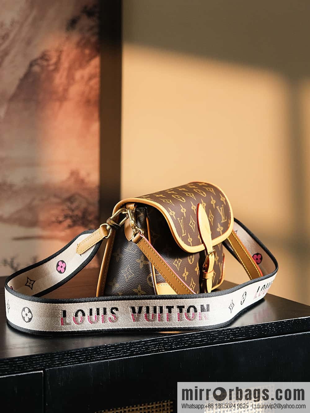 LV M45985 DIANE handbag