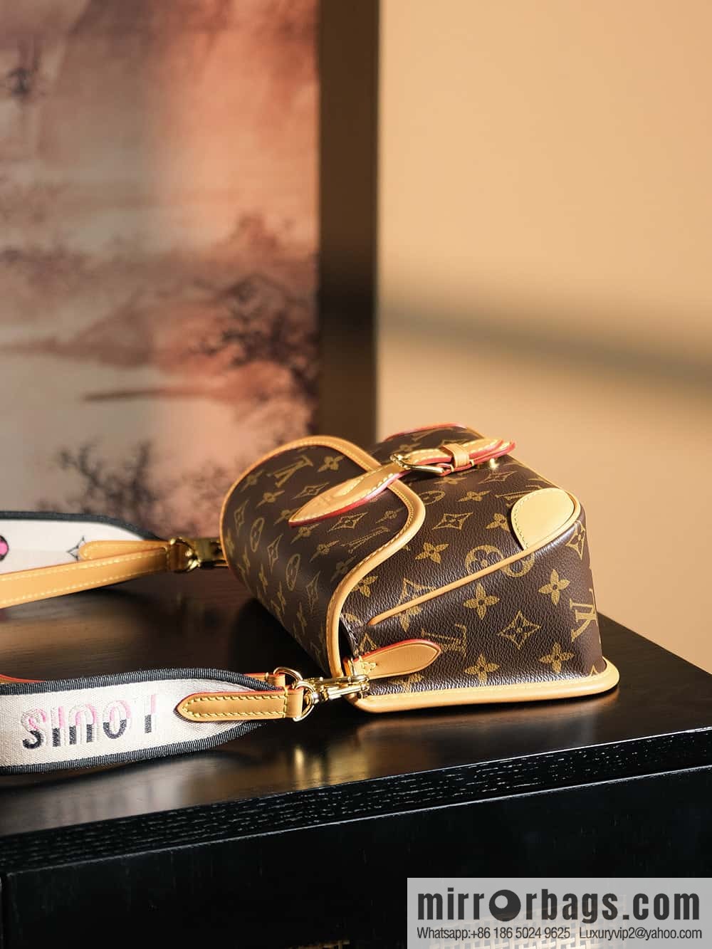 LV M45985 DIANE handbag