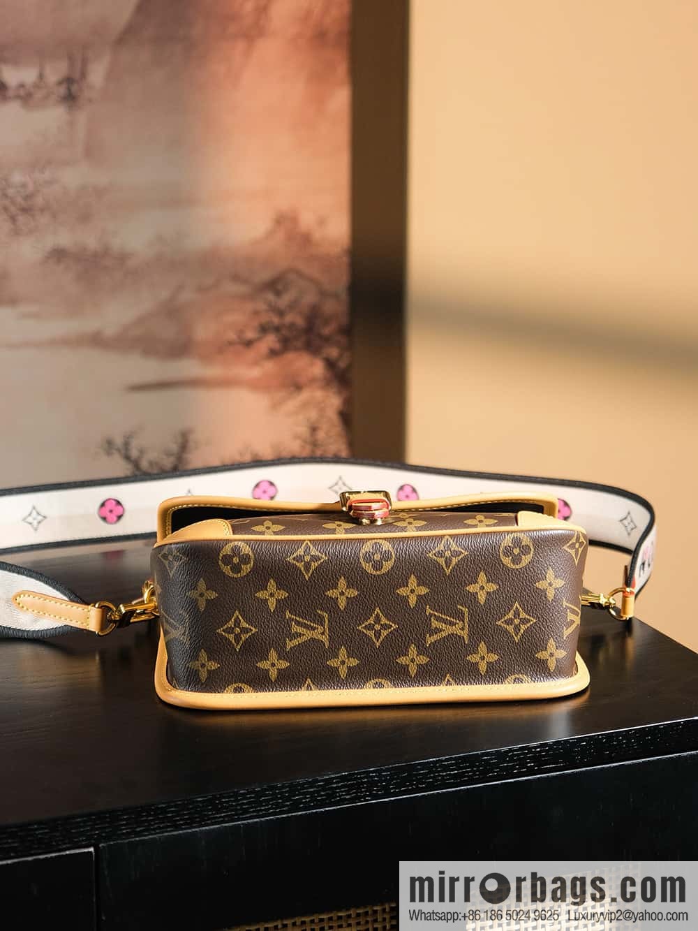 LV M45985 DIANE handbag