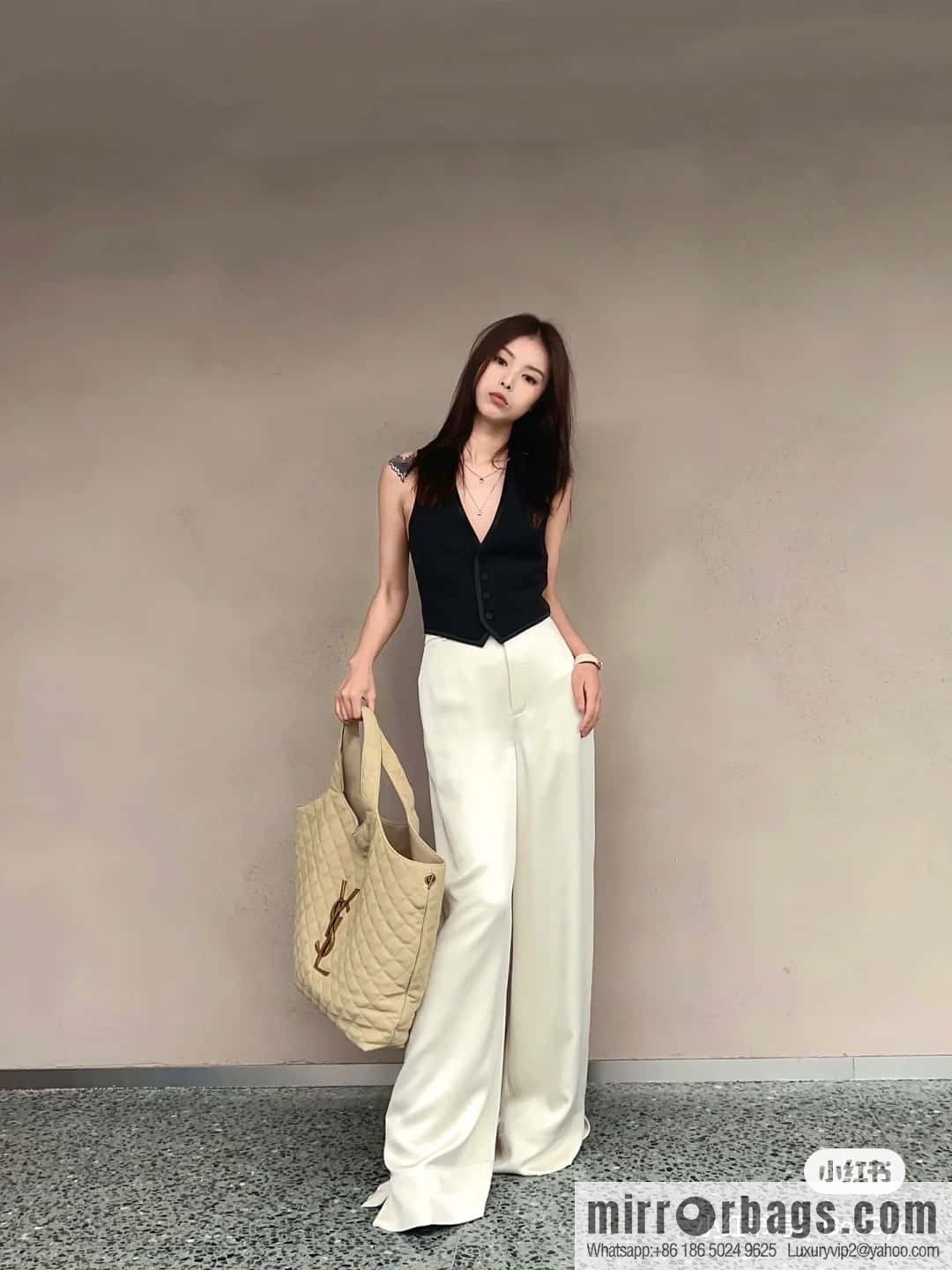 YSL 𝗜𝗖𝗔𝗥𝗘 🆕 Beige 698651