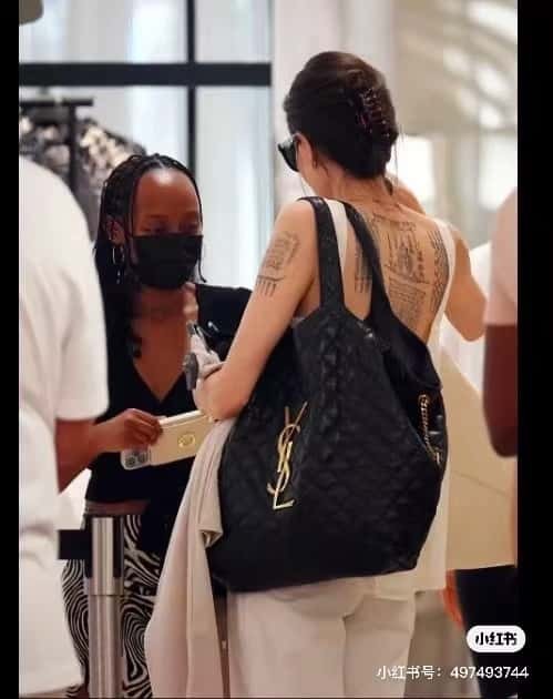 YSL 𝗜𝗖𝗔𝗥𝗘 𝟮𝟮 spring and summer new tote bag 698651