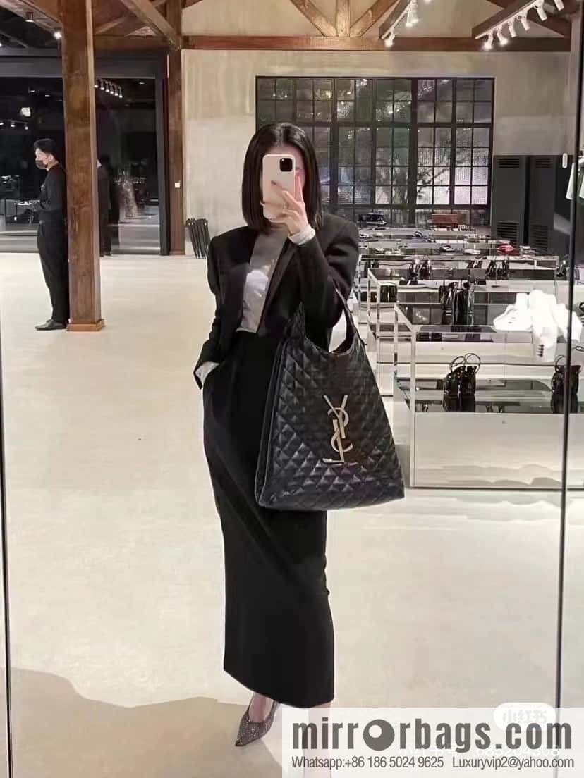 YSL 𝗜𝗖𝗔𝗥𝗘 𝟮𝟮 spring and summer new tote bag 698651