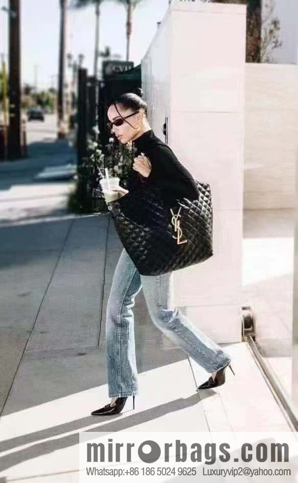 YSL 𝗜𝗖𝗔𝗥𝗘 𝟮𝟮 spring and summer new tote bag 698651