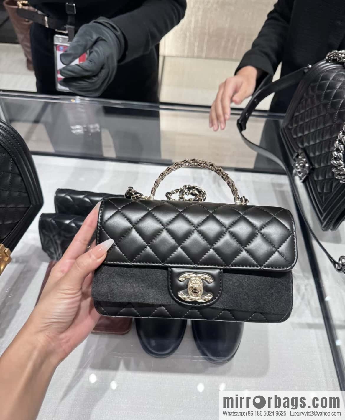 CHANEL CF Mini Wheat Handle 🌾 AS4924