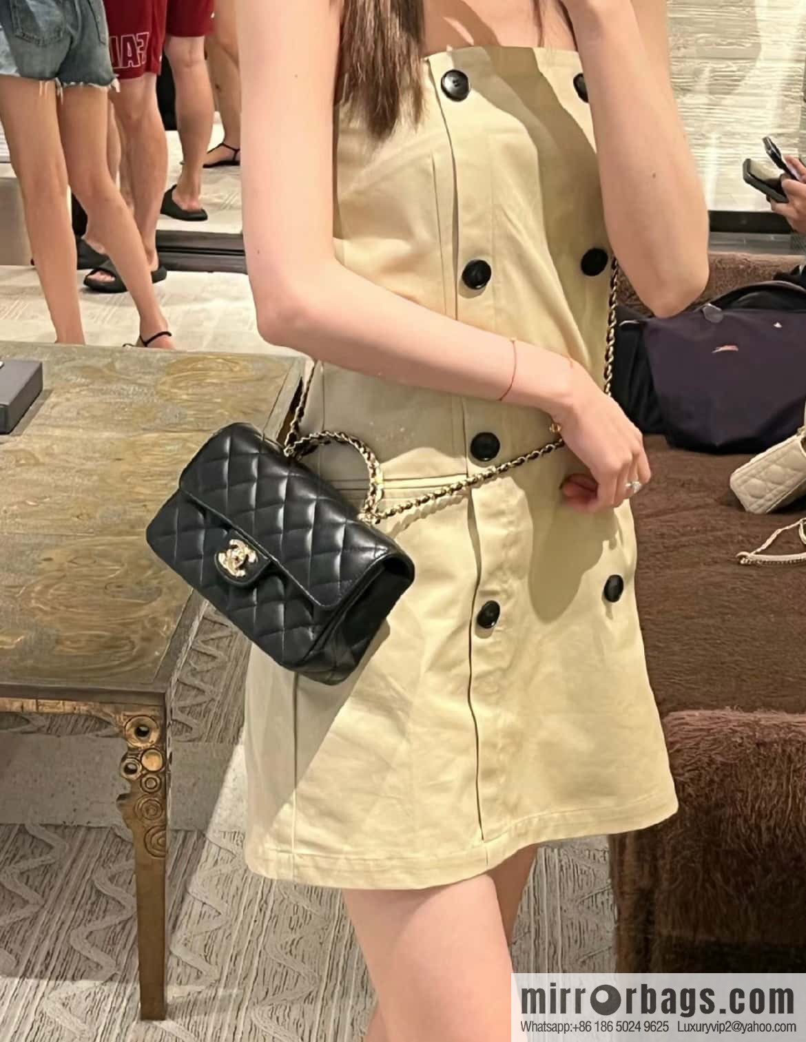 CHANEL CF Mini Wheat Handle 🌾 AS4924