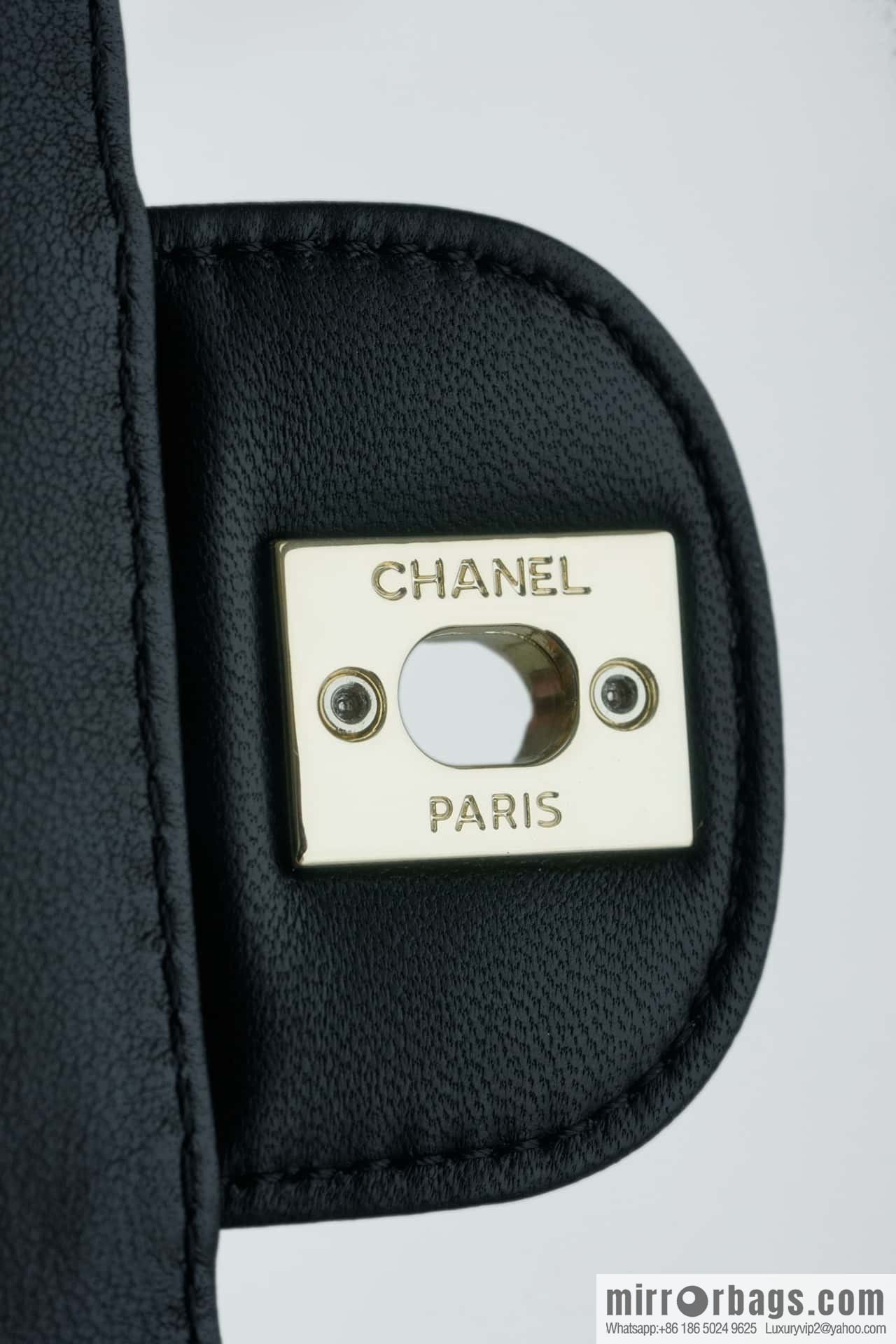 CHANEL CF Mini Wheat Handle 🌾 AS4924